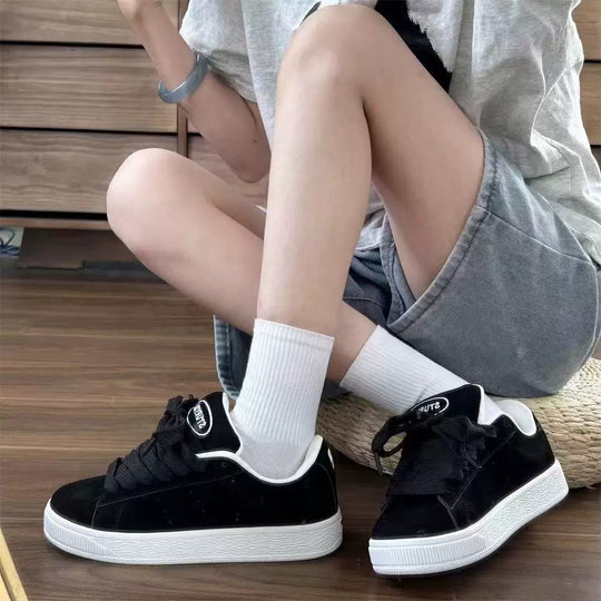 Damen modische Sneaker mit luxuriösem Veloursleder und komfortabler Dämpfung EB