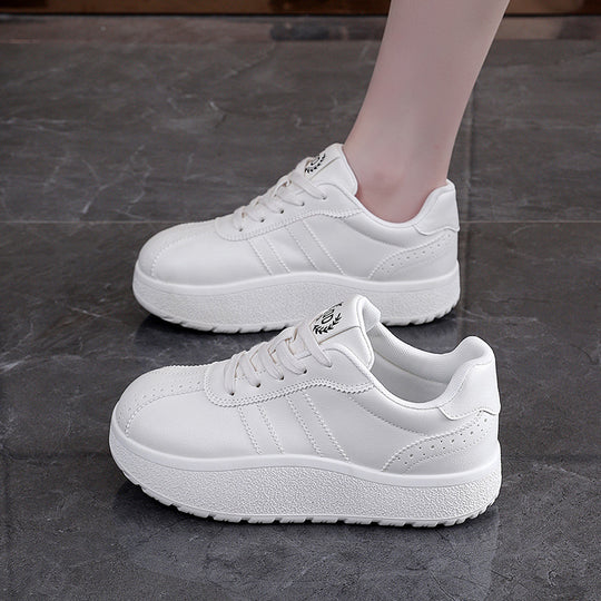 Damen Komfortable Sneaker mit dicker Laufsohle und elegantem Design EB