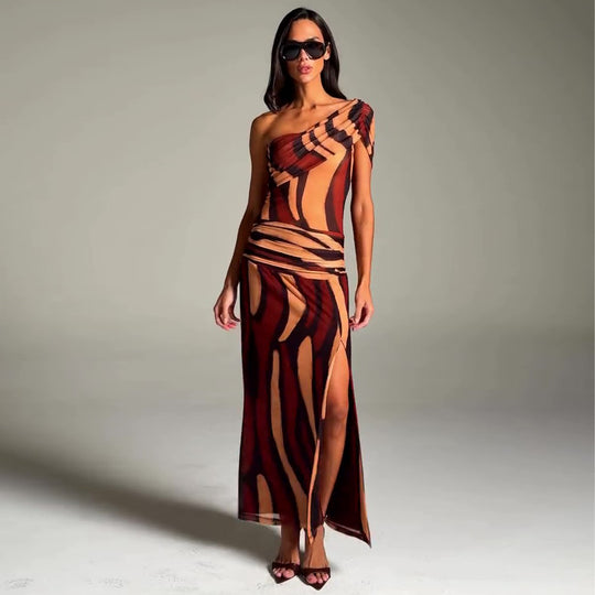 Damen Maxikleid mit asymmetrischem Schnitt und aufregendem Grafikdesign EB