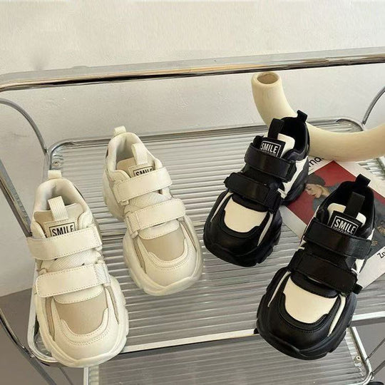 Damen Sneakers mit dämpfenden Klettverschlüssen und atmungsaktiver Obermaterialstruktur EB