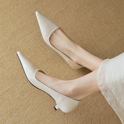 Damen elegante Slipper mit spitzem Zehenbereich und komfortablem Blockabsatz EB