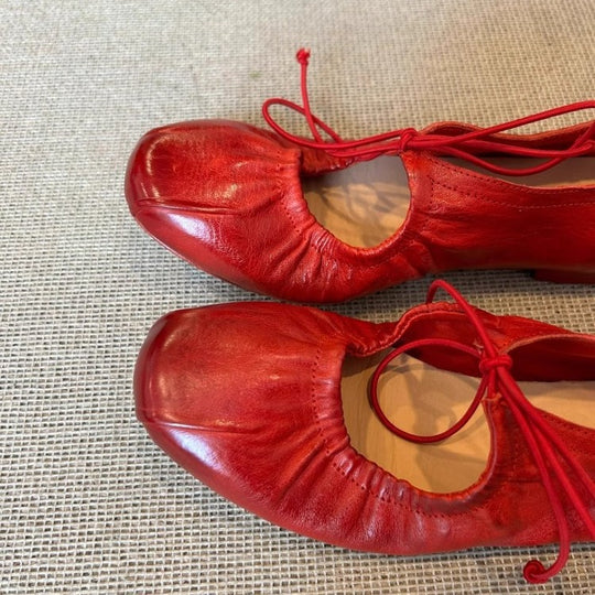 Damen Ballerina-Schuhe mit verspieltem Schnürdesign und bequemer Innensohle EB