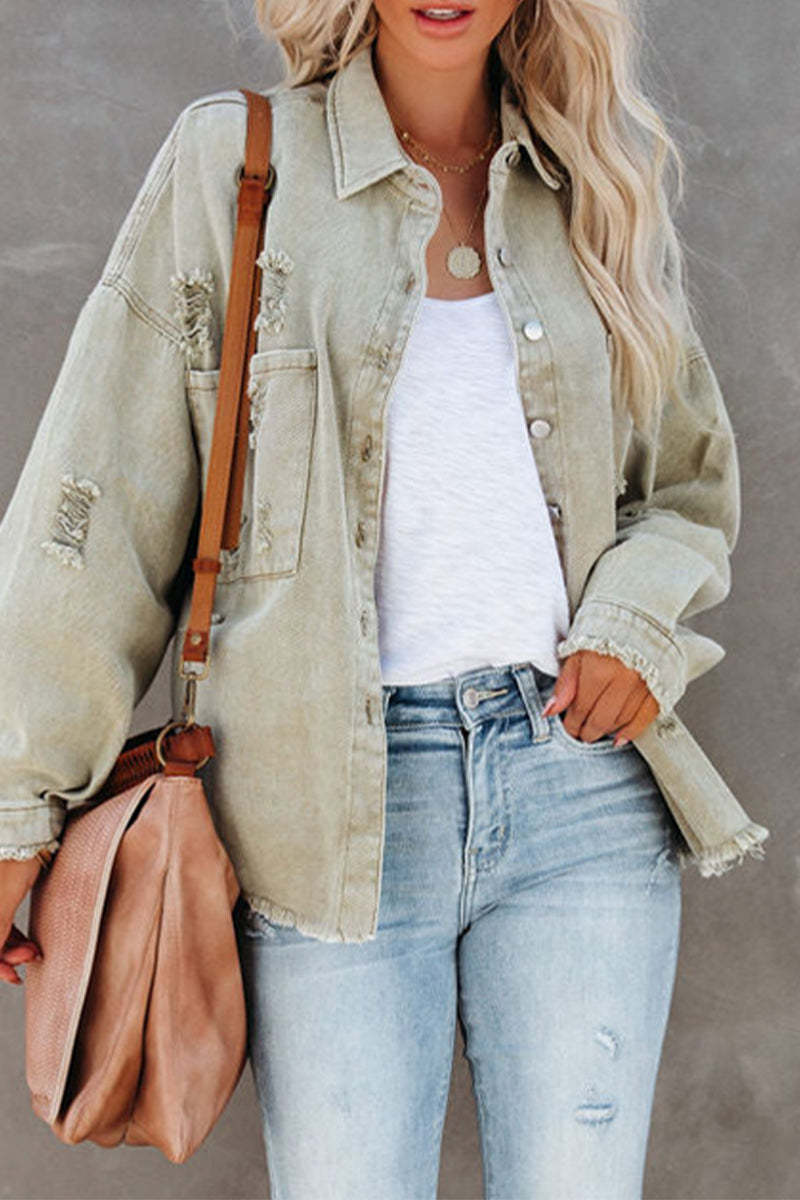 Damen Oversized Jeansjacke im lässigen Vintage-Stil mit fransigen Details EB