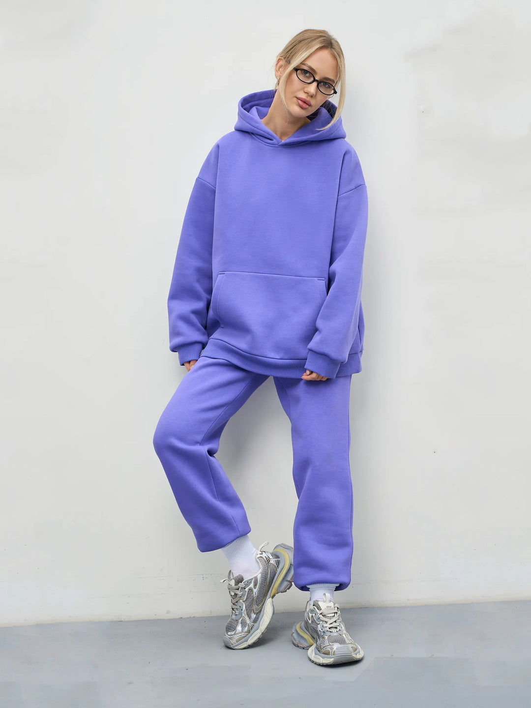 Damen lässiges Kapuzen-Sweatset aus schwerer Baumwollfleece mit Kängurutasche und gerader Jogginghose EB