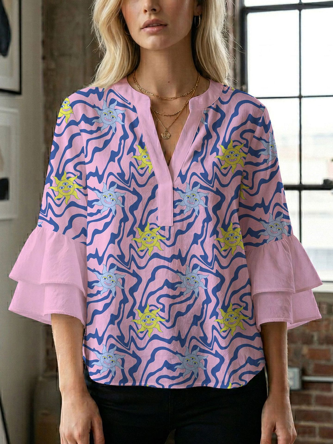 Damen Bluse mit wunderschönen floralem Design EB