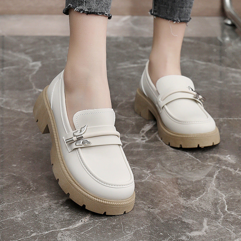 Damen modische Chunky Loafers mit robustem Profil und eleganten Applikationen EB