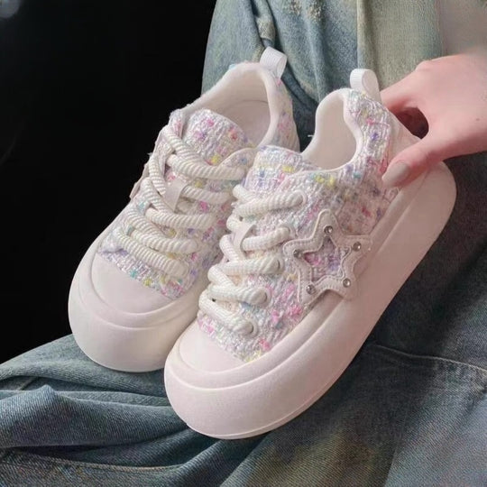 Damen Elegante und bequeme Sneakers mit glitzerndem Sternen-Detail EB