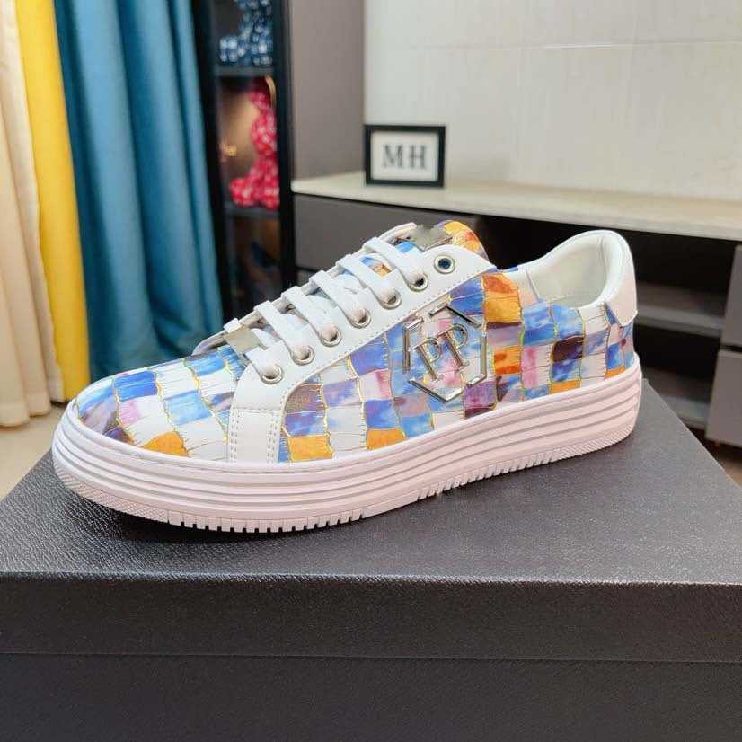 Damen Sneakers mit trendigem Krokodil-Leder-Design und modischem Akzent EB