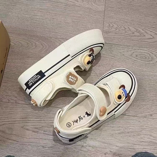 Damen Spielend inspirierte Sneakers mit strapazierfähigem Obermaterial und praktischem Klettverschluss EB