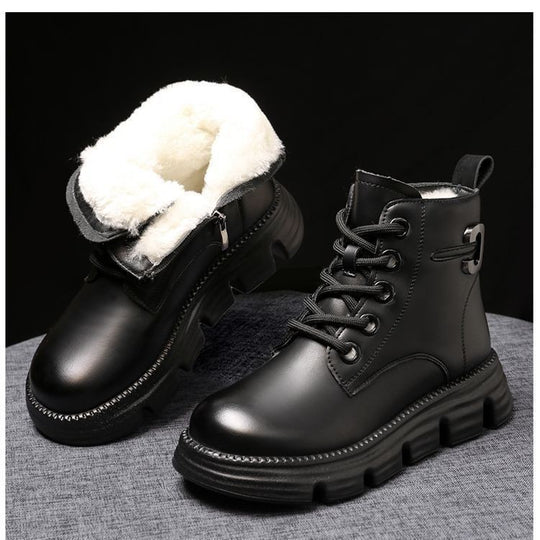 Damen Gefütterte Winterstiefeletten mit robustem Sohlenprofil und praktischer Schnürung EB