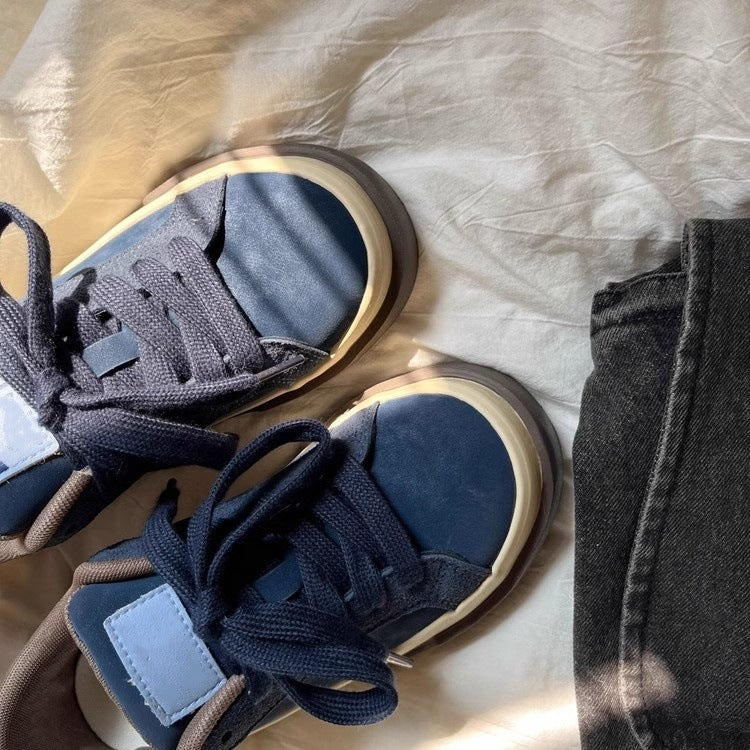 Damen Bequeme Sneaker mit weichem Leder und gepolsterter Innensohle EB