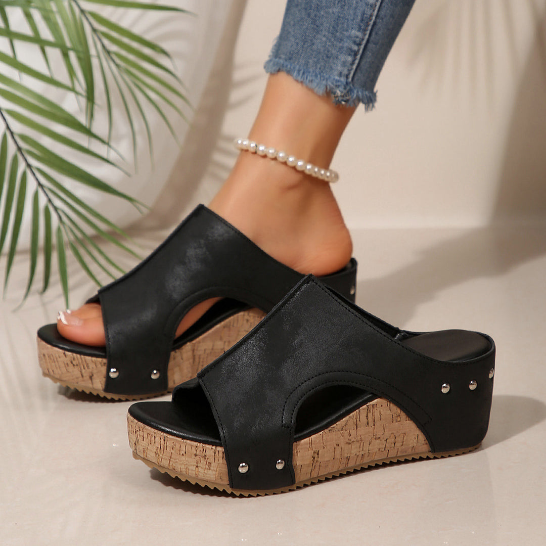 Damen Wedge-Pantoletten mit eleganter geschnitzter Korksohle und modischem Riemendesign EB