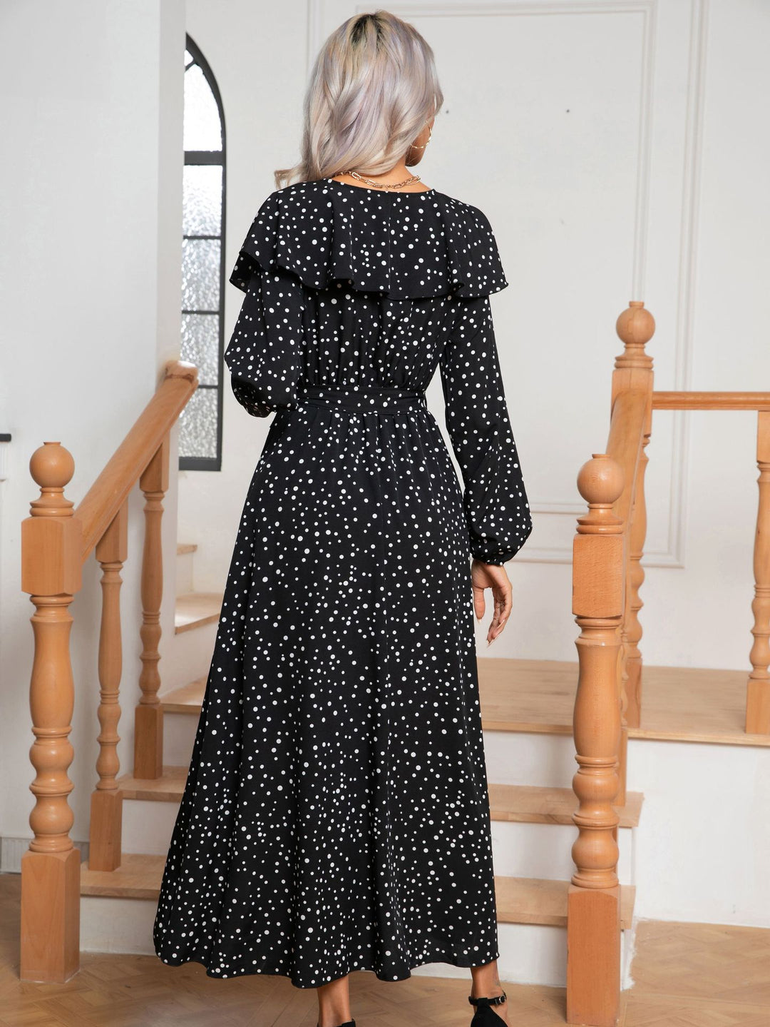 Damen Maxikleid mit Rüschenbesatz und Schlitz EB