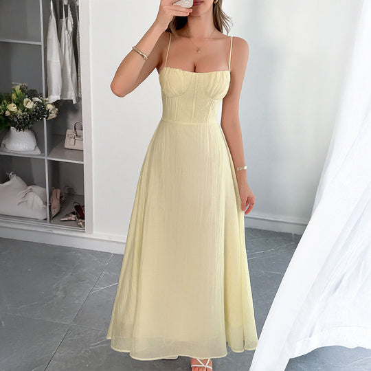 Damen Sommerliches Maxikleid mit verstellbaren Trägern und taillierter Passform EB