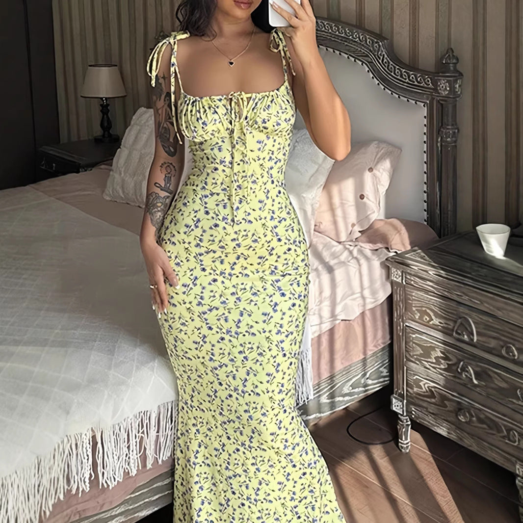 Damen Blumenmuster Maxikleid mit Figurbetontem Schnitt und Spaghetti-Trägern EB