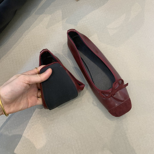 Damen elegante Ballerinas mit glänzendem Obermaterial und zierlicher Schleifenverzierung EB