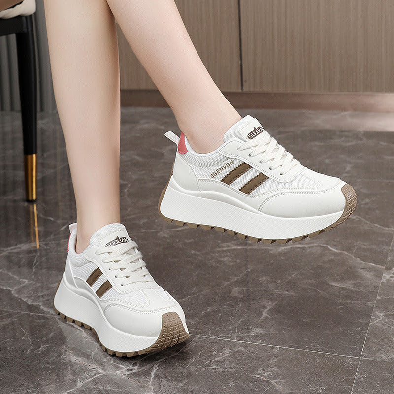 Damen Plateau Sneakers mit stilvollem Design und dämpfender Laufsohle EB