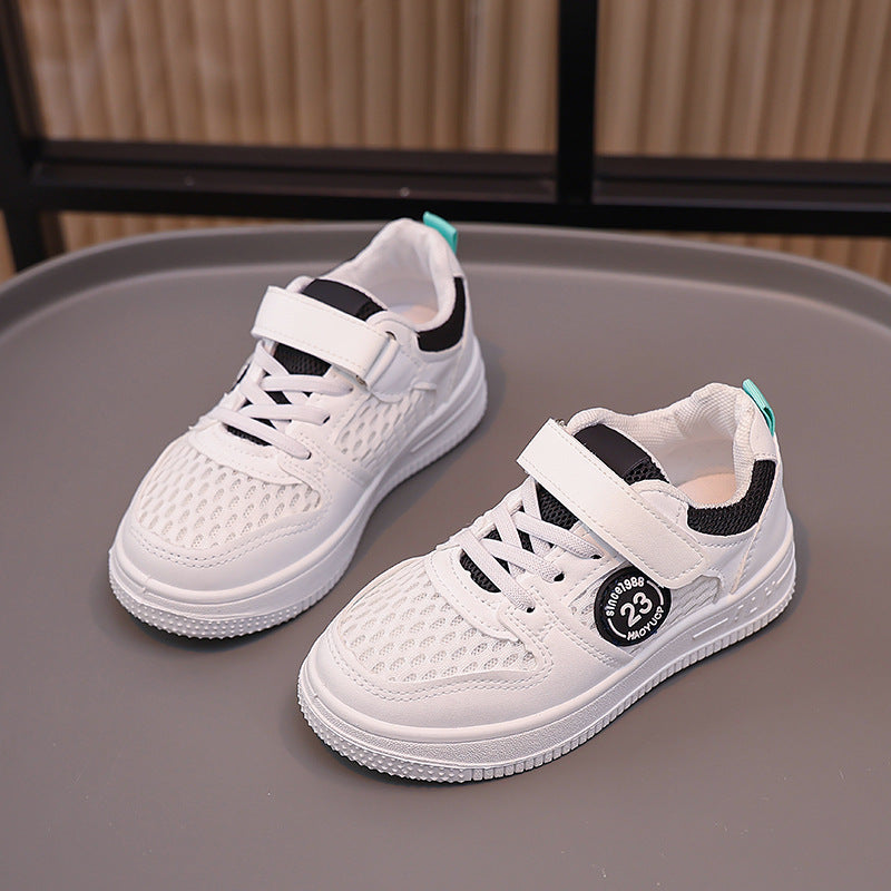 Damen Sportliche Sneaker mit atmungsaktiver Mesh-Oberfläche und praktischem Klettverschluss EB