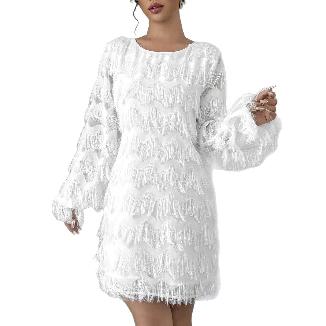 Damen Kleid mit Wellenmuster und voluminösen Fransen EB