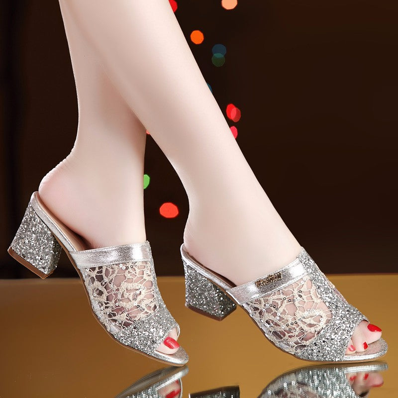 Damen nan elegante offene Pantolette mit feinem Netz, funkelnden Applikationen und mittelhohem Blockabsatz EB
