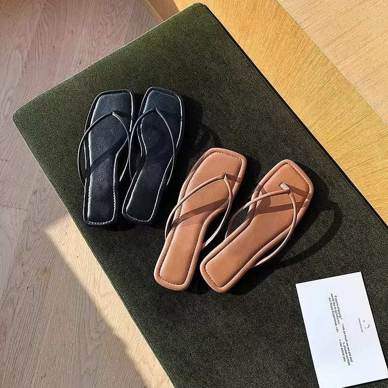 Damen Elegante und flache Zehentrenner mit minimalistischen Riemen EB