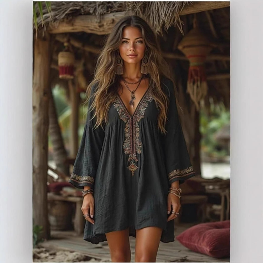 Damen Strandkleid mit kunstvoller Stickerei und weiten Ärmeln EB