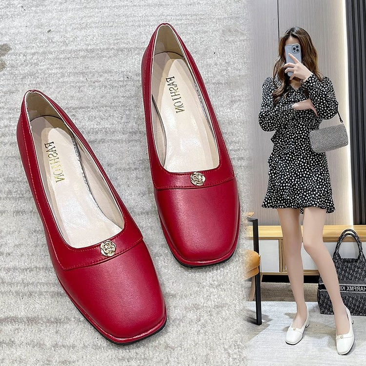 Damen Komfortable Blockabsatz-Pumps mit zarter Schnalle EB