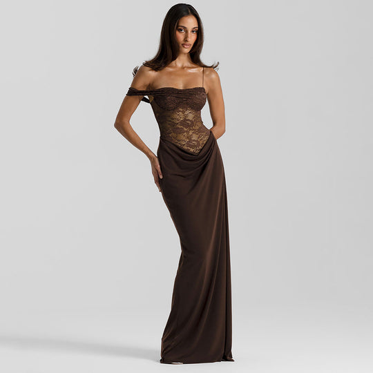 Damen Off-Shoulder Abendkleid mit raffinierten Spitzen-Applikationen und fließendem Material EB