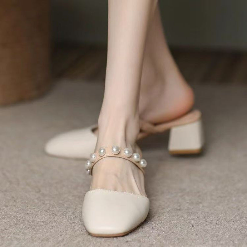 Damen Geschlossene Sandalen mit elegantem Blockabsatz und Perlenapplikationen EB
