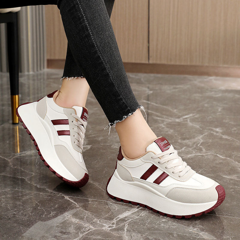 Damen Sneakers mit hohem Plateau und atmungsaktivem Obermaterial EB