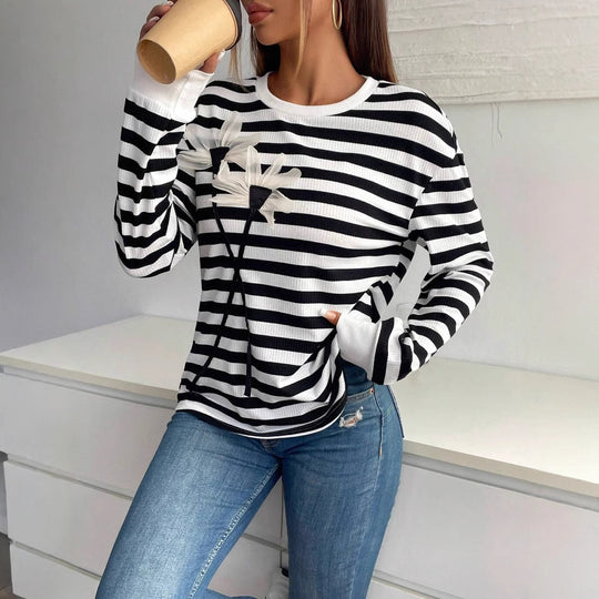 Damen Sweatshirt mit floralem Design und gestreiftem Muster EB