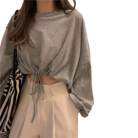 Damen Cropped Sweatshirt mit innovativem Kordelzug und oversized Ärmeln EB