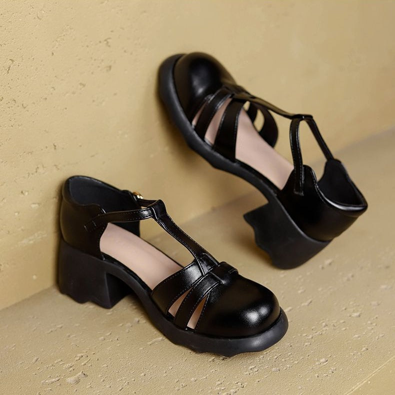 Damen Elegante und komfortable T-Strap Pumps EB
