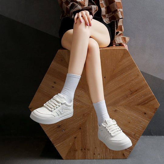 Damen Sportliche Sneaker mit dämpfender Sohle und klassischem Design EB