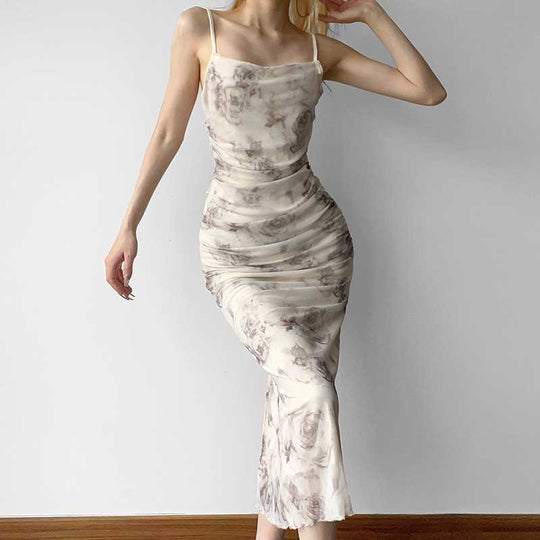 Damen elegantes Maxikleid mit raffinierten Rüschendetails und floralem Druck EB