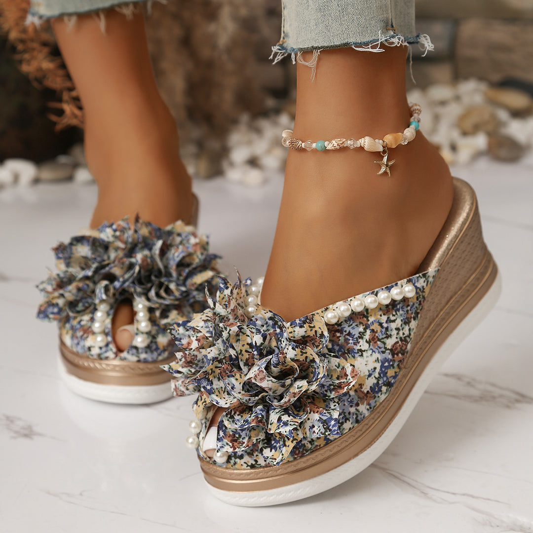 Damen Wedge-Pantoletten mit floralem Design und eleganten Perlenakzenten EB