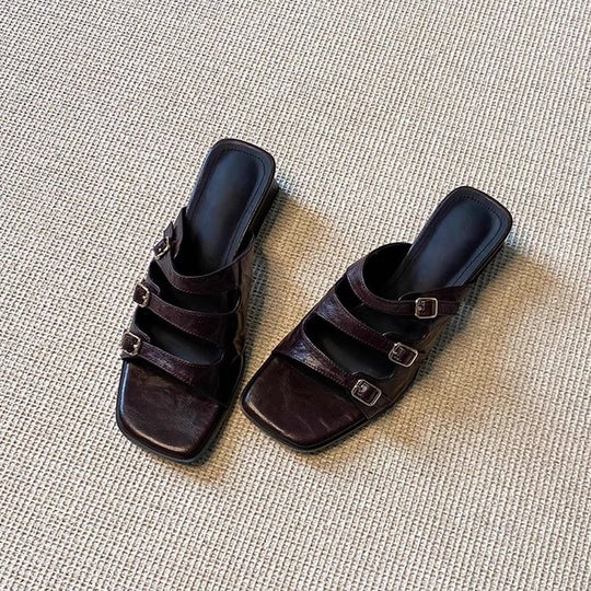 Damen modische Pantoletten mit verstellbaren Riemen und stilvollem Design EB