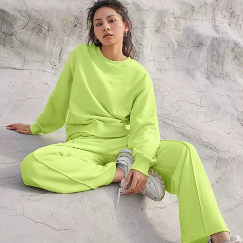Damen nan Oversize-Sweatshirt und weite Loungehose Set mit Tunnelzug, dezenter Nahtführung und elastischen Bündchen EB