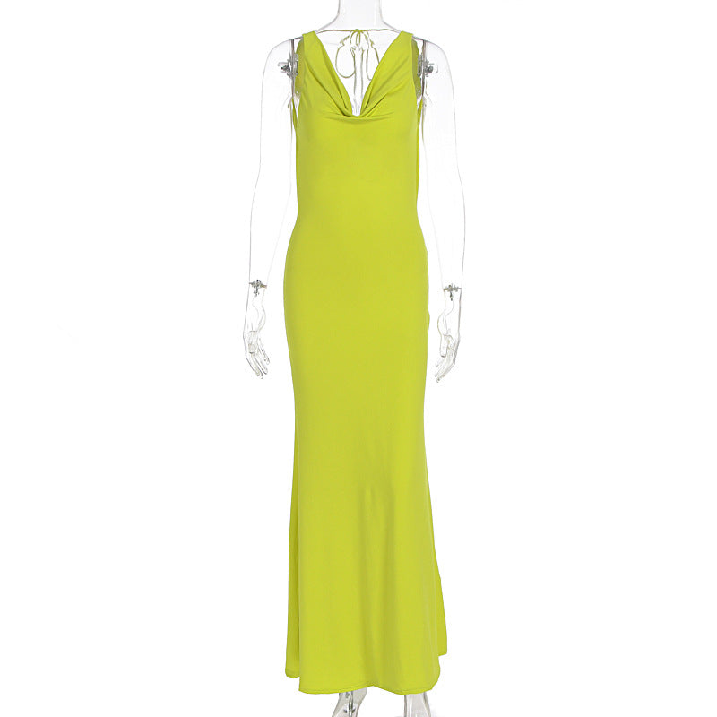 Damen Maxikleid mit tiefem Wasserfallausschnitt und figurumspielendem Schnitt EB