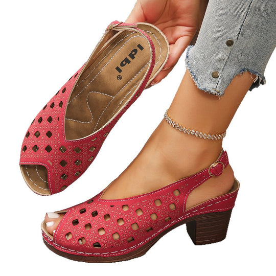 Damen Sandalen mit verziertem Schnitt EB