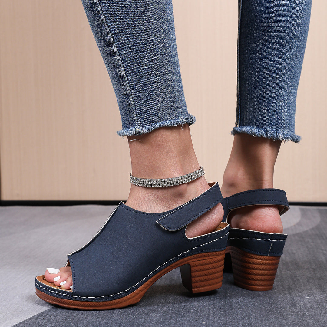 Damen Clogs mit elegantem offenes Design und komfortablem Blockabsatz EB