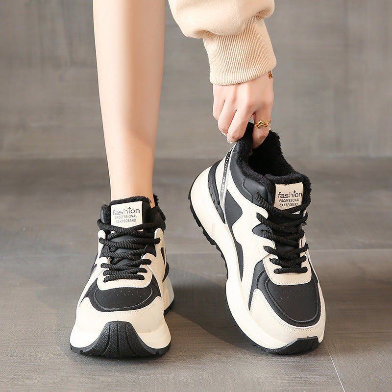 Damen Sportliche High-Top Sneakers mit kuscheligem Innenfutter und rutschfester Profilsohle EB