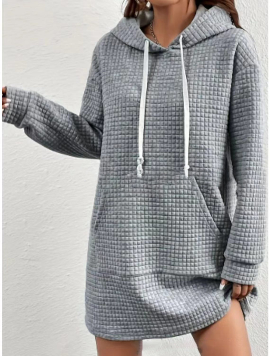 Damen Hoodie-Kleid mit praktischem Kängurutasche und modernem Strickdesign EB