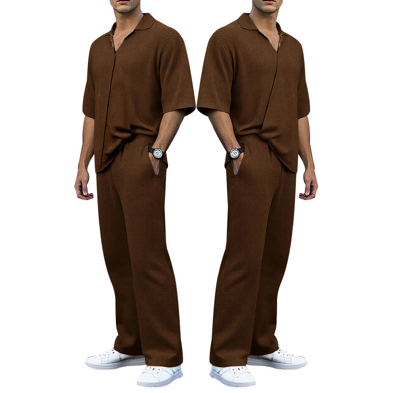 Herren elegantes Freizeit-Outfit aus weichem Strickmaterial mit lässigem Schnitt EB