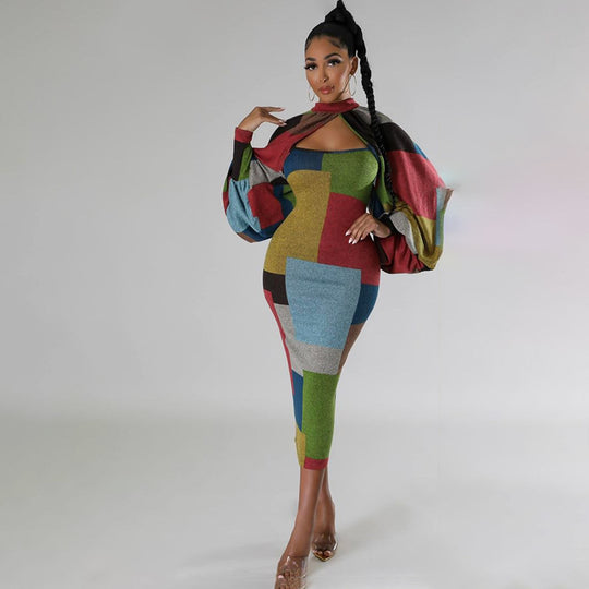 Damen Langarm-Kleid mit geometrischem Schnitt und voluminösen Ärmeln EB