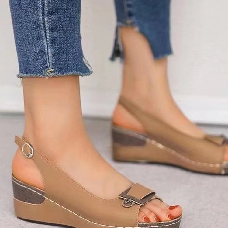 Damen Komfortable Slingback-Wedgesandalen mit dekorativem Riemen EB