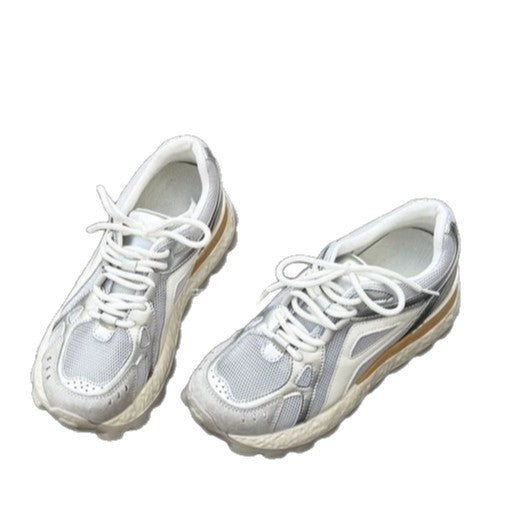 Damen sportive Sneaker mit atmungsaktiver Mesh-Oberfläche und dämpfender Sohle EB