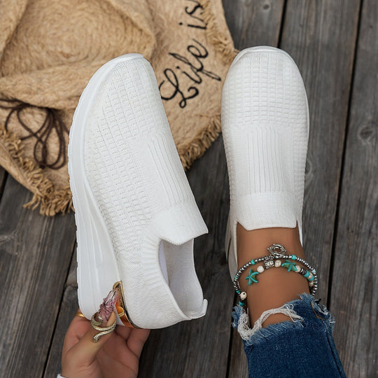 Damen Moderne Slip-On Sneakers mit modischem Strick-Design und bequemer Wedge-Sohle EB
