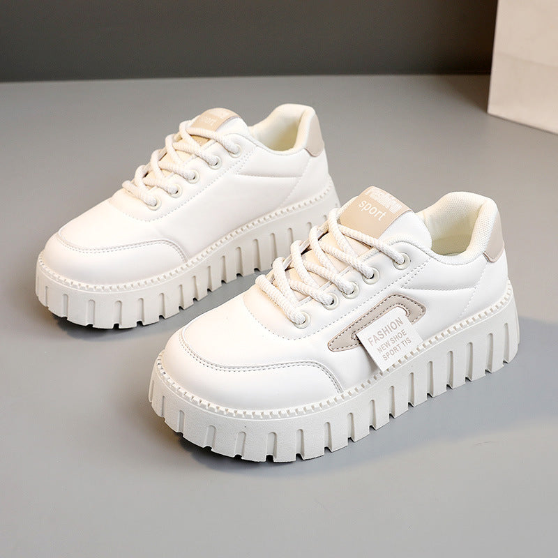 Damen sportliche Plateau-Sneaker mit atmungsaktivem Obermaterial und rutschfester Sohle EB