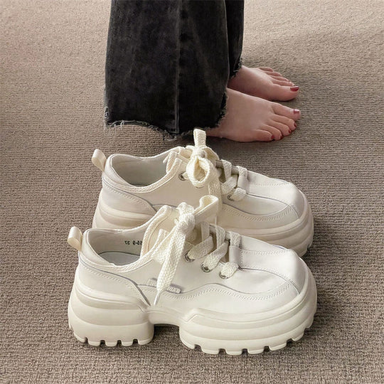 Damen Chunky Sneakers mit innovativem Dämpfungssystem und atmungsaktiver Oberflächenstruktur EB